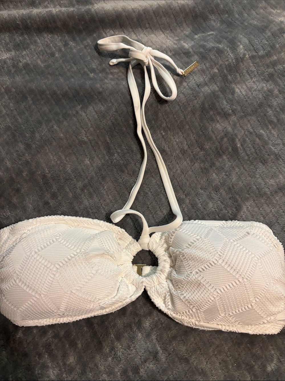NWOT Vince Camuto Crocheted Bikini Top